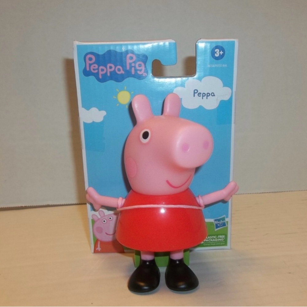 Peppa Pig Pink and Red Action Figure